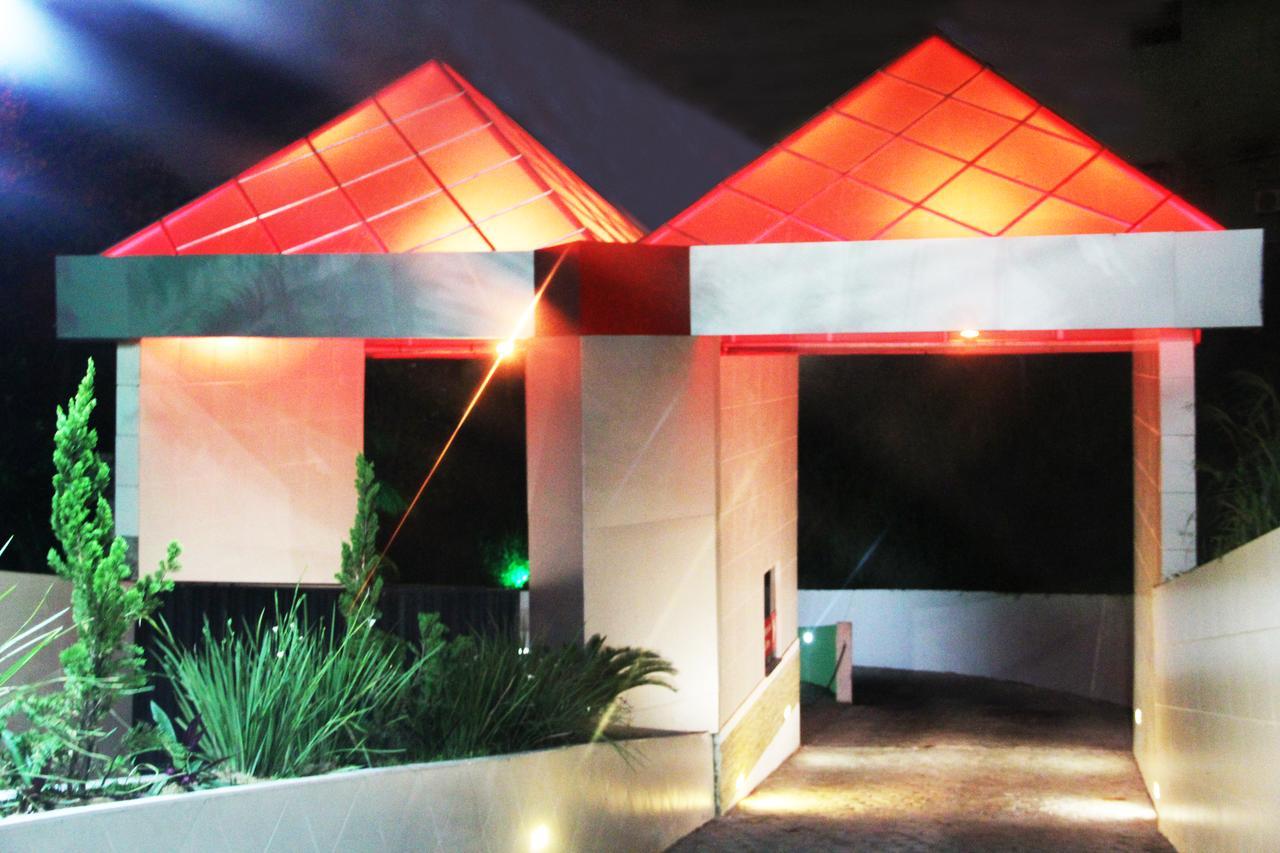 Dom Suites Motel (Adults Only) Salvador Ngoại thất bức ảnh